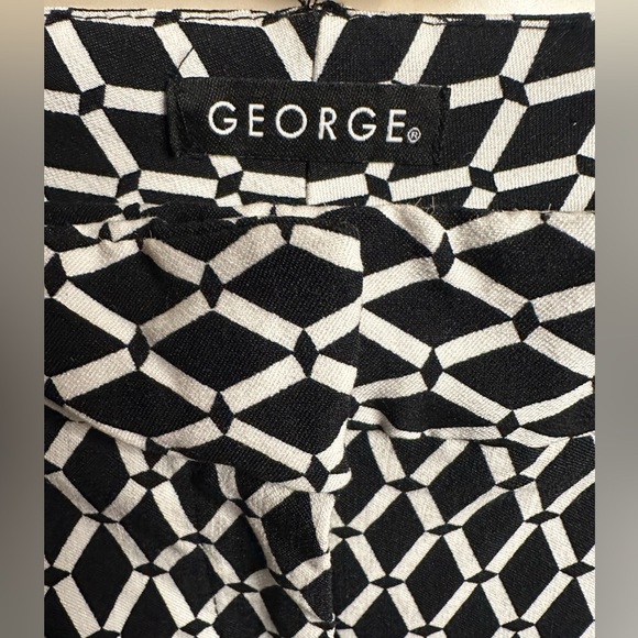 George Geometric Ankle Pants Size 6 - Picture 4 of 5